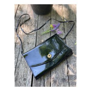 Vintage Cabrelli Black Patent Leather Shoulder Bag Purse Thin Strap Gold Snap 9"